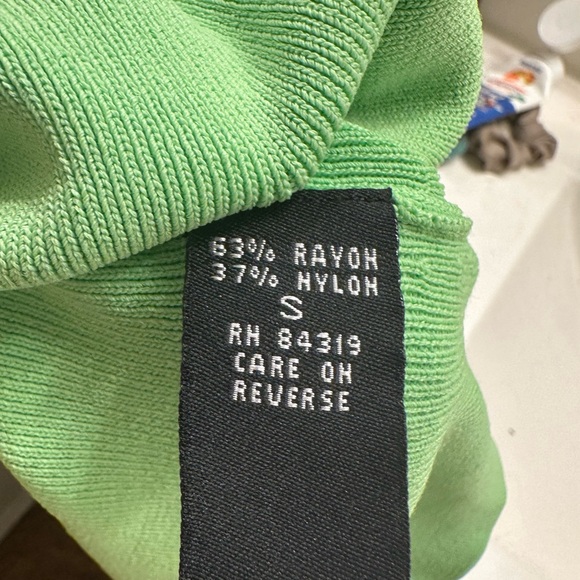 Green off the shoulder top - Picture 4 of 4